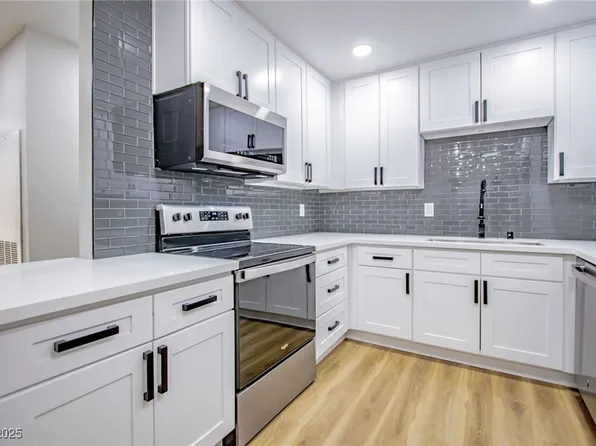 3151 Soaring Gulls Dr Unit 1079, Las Vegas, NV 89128
