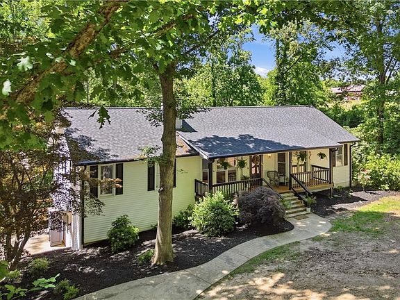 3rd image of 6060 Hickory Hills Rd