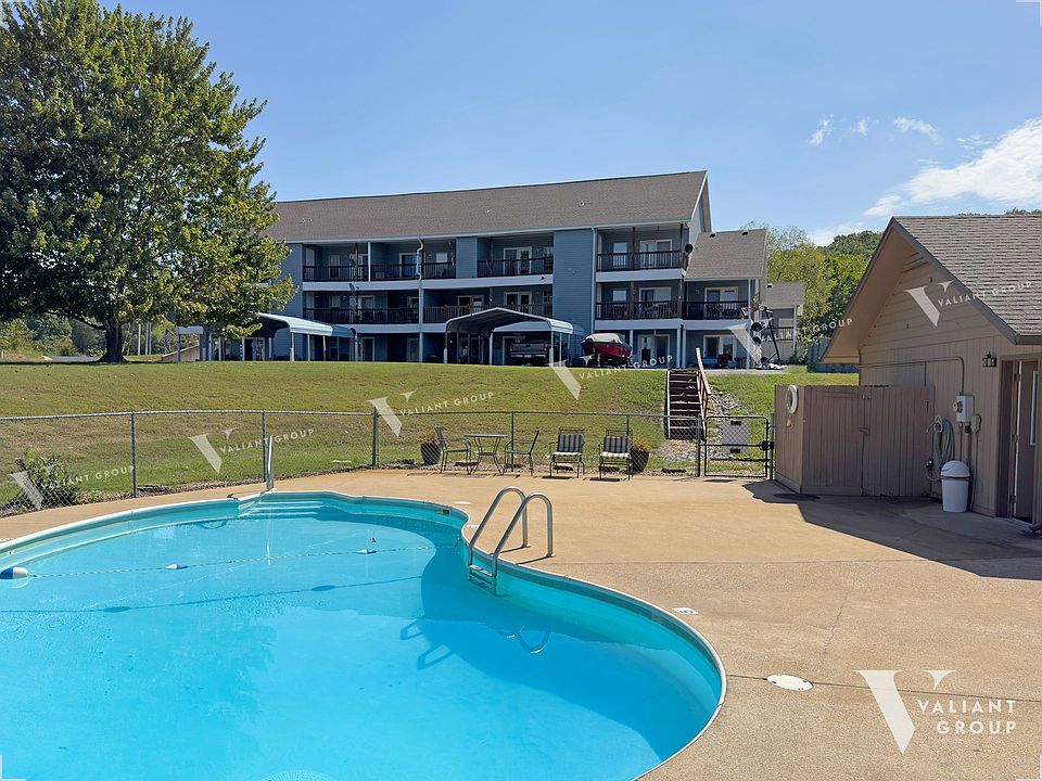 1st image of 110 Kimberling Shores Ln #10