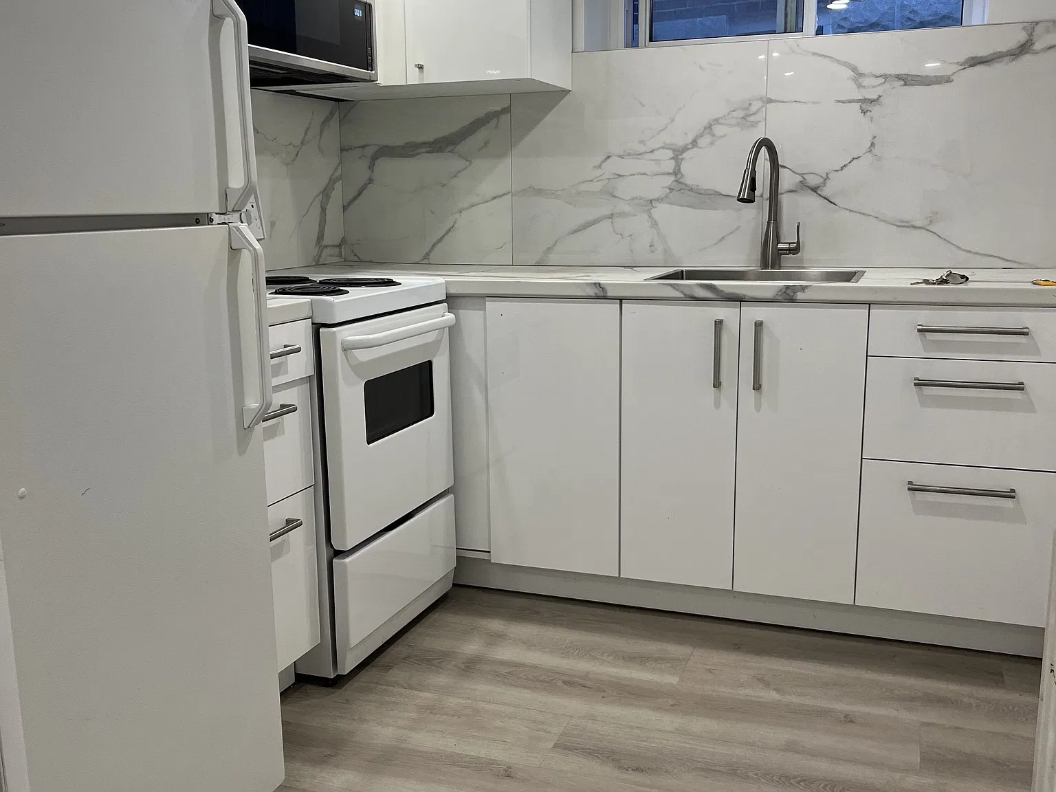 2 bed, $2,200 — Photo 2