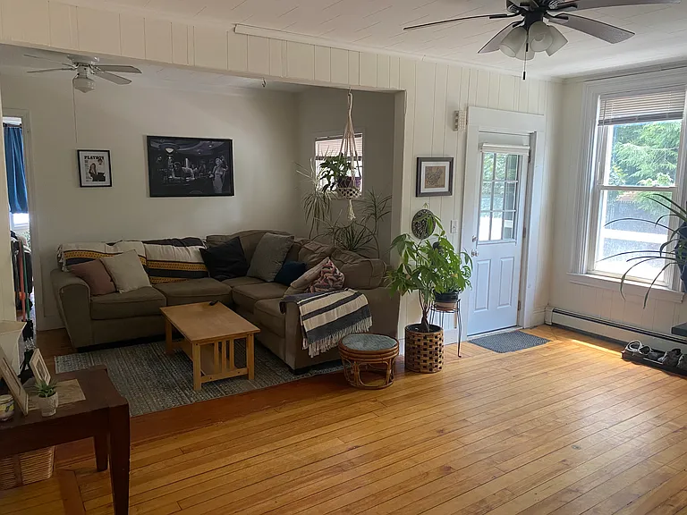 18 Western Ave #1 — Photo 4