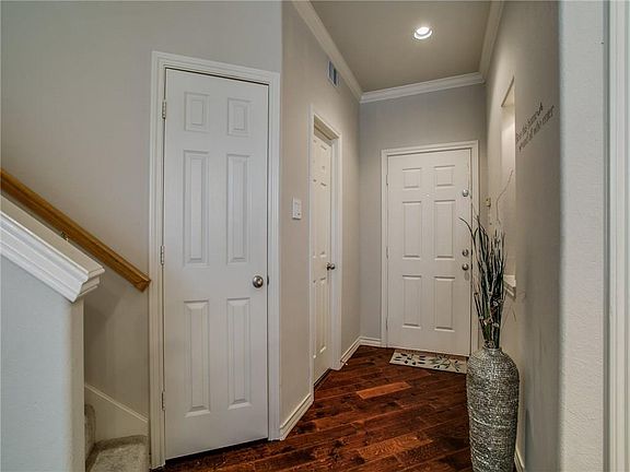 4th image of 2308 Wembley Wood Ln