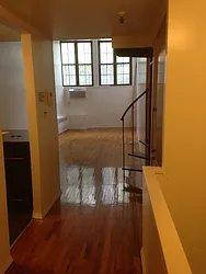 Rented by Smith Murdock Co