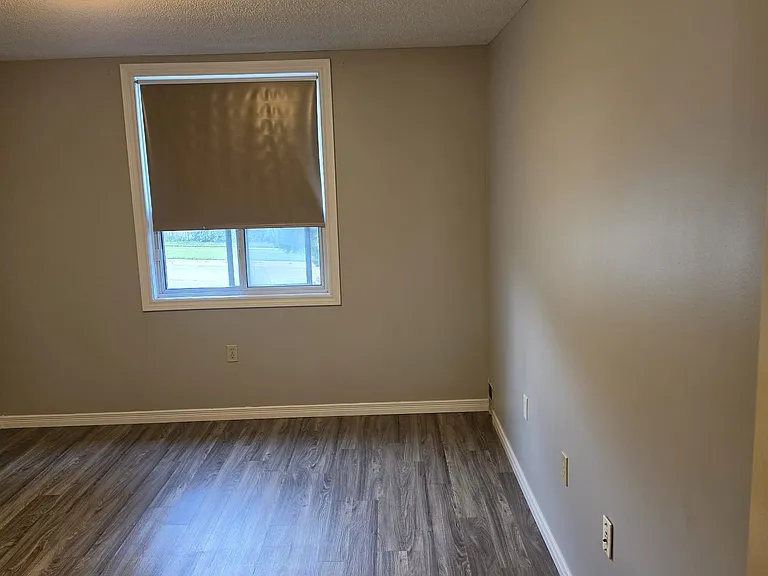 200 Jamieson Pkwy — Photo 2