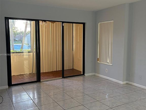 3rd image of 702 Sunny Pine Way APT A1