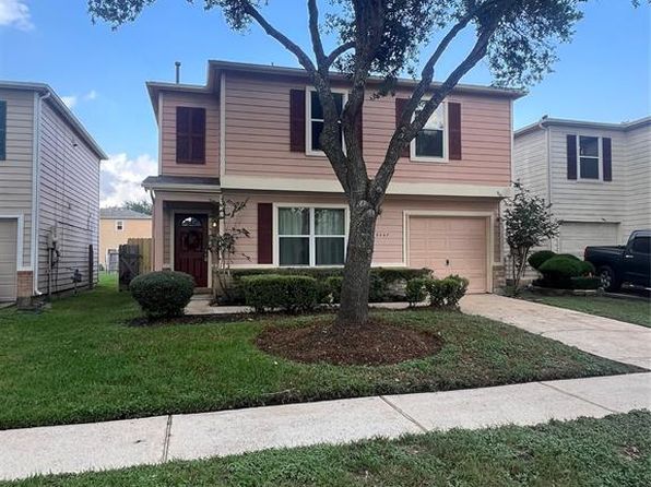 3247 Dartmouth Field Ln