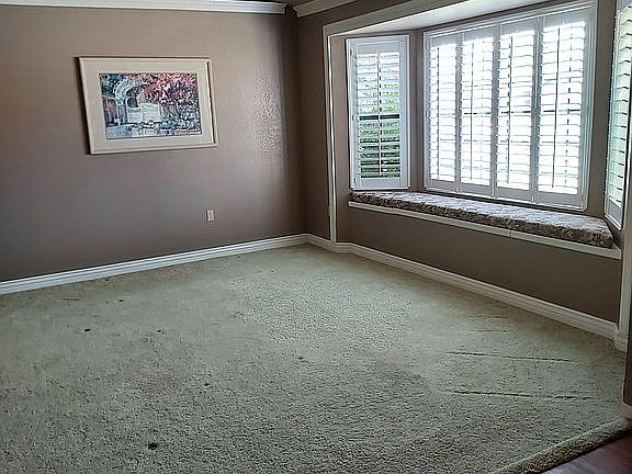 5th image of 986 W Kimball Ln
