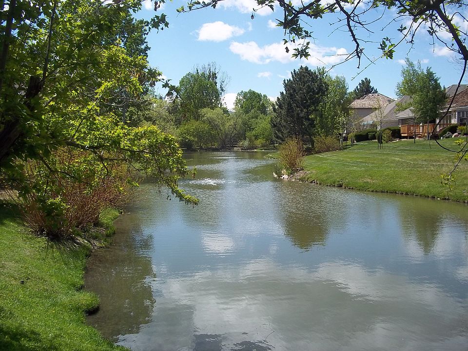 Access lake and trail
