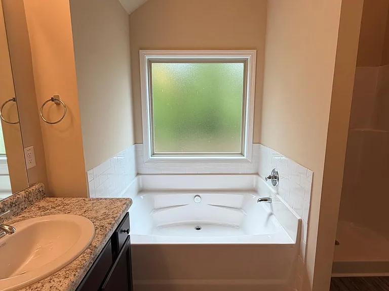 104 Armory Creek Dr — Photo 12