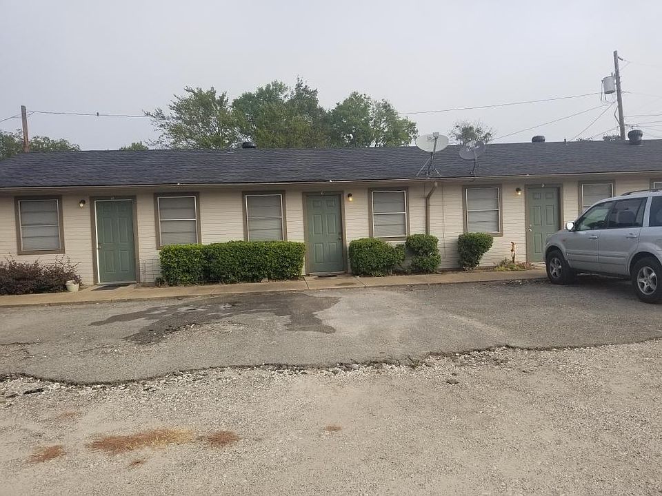 1st image of 501 Barton St #C