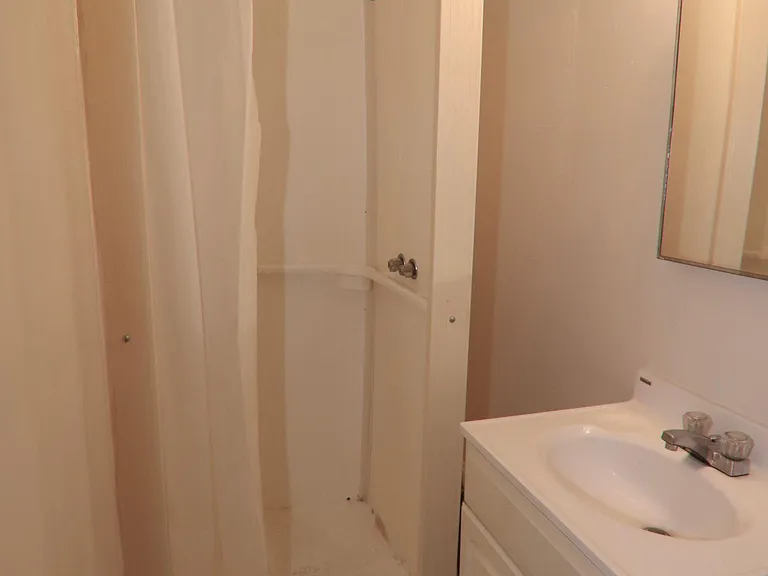1303 N Calvert St #1F — Photo 12