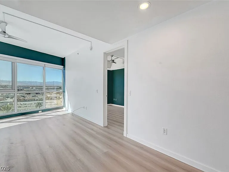 4575 Dean Martin Dr #602 — Photo 8