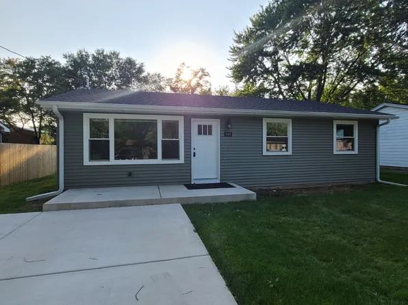 848 Fairview St, Westville, IN 46391