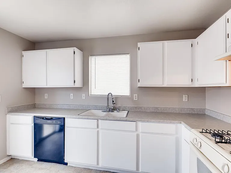 5424 Pepperpike Ave — Photo 8