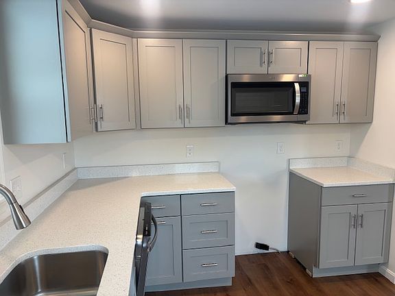 4th image of 292 Newport Rd