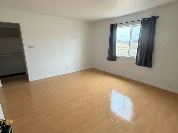 603 South 7Th Ave, 603 S 7th Ave #4, Marshalltown, IA 50158