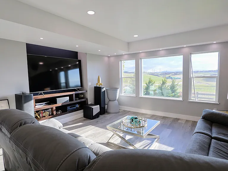 1512 Stablecross Dr — Photo 7