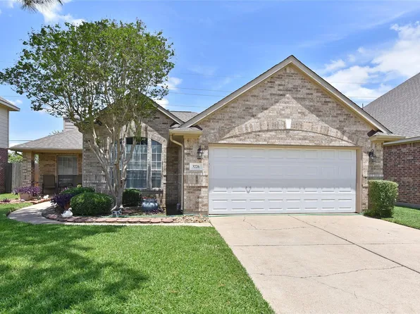 3226 Stratford Pointe Dr, Sugar Land, TX 77498