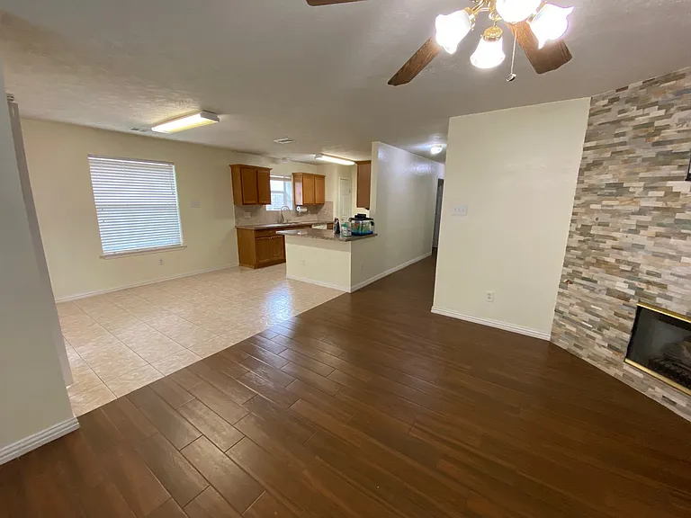 2818 Orchid Tree Ln — Photo 8