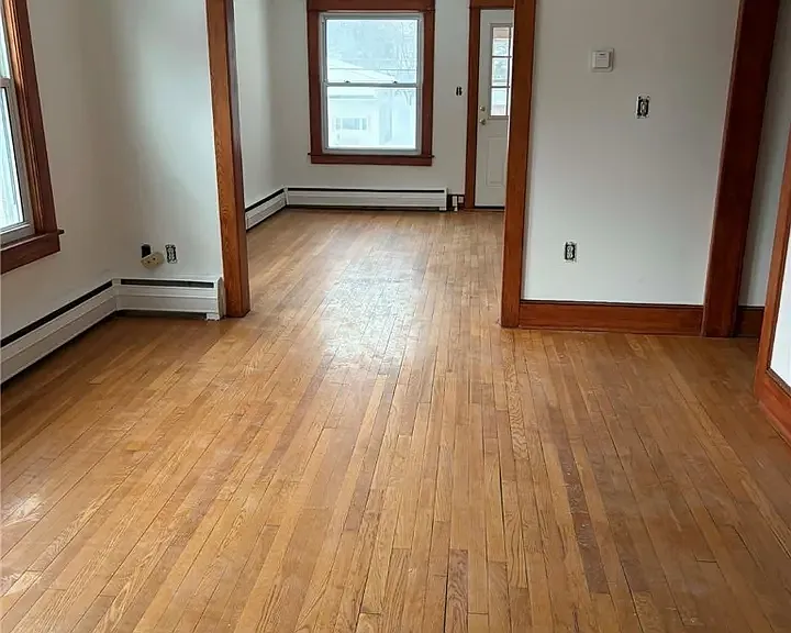 Entry / Living Room / Dining Room