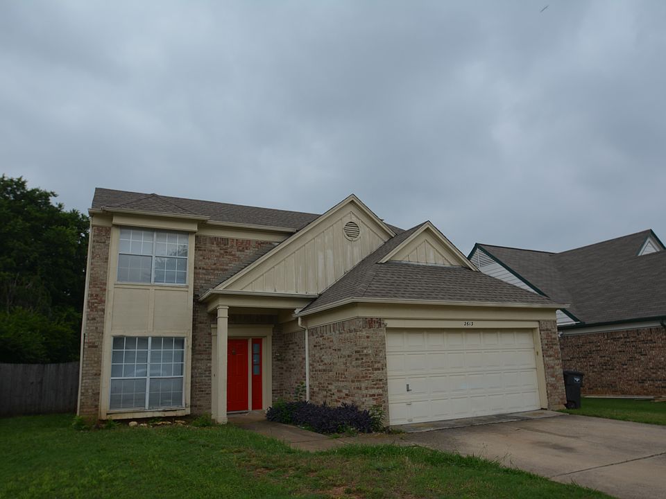 1st image of 2613 Dahlia Dr