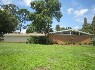 2215 Nottingham Rd, Lakeland, FL 33803