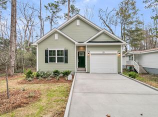 201 Challedon Dr, Summerville, SC 29485