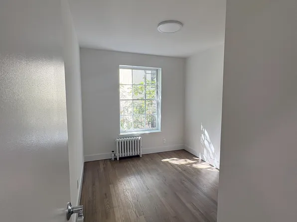 316 East 92nd Street image 9 of 9