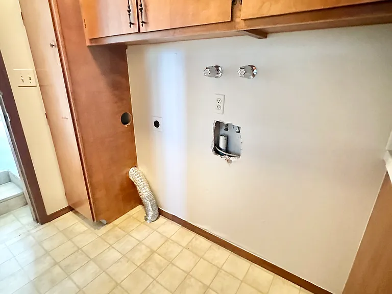 745 Nyssa Dr — Photo 13
