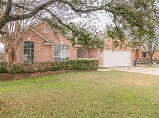 708 Springbrook Ln, Leander, TX 78641