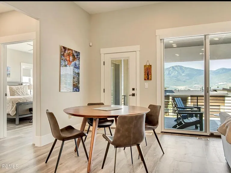 11443 N Perspective Dr — Photo 10