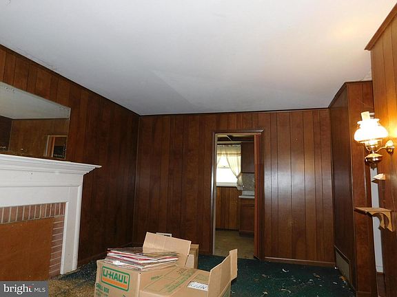 4th image of 3338 Slade Ct