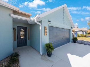 6903 34th Ave W, Bradenton, FL 34209