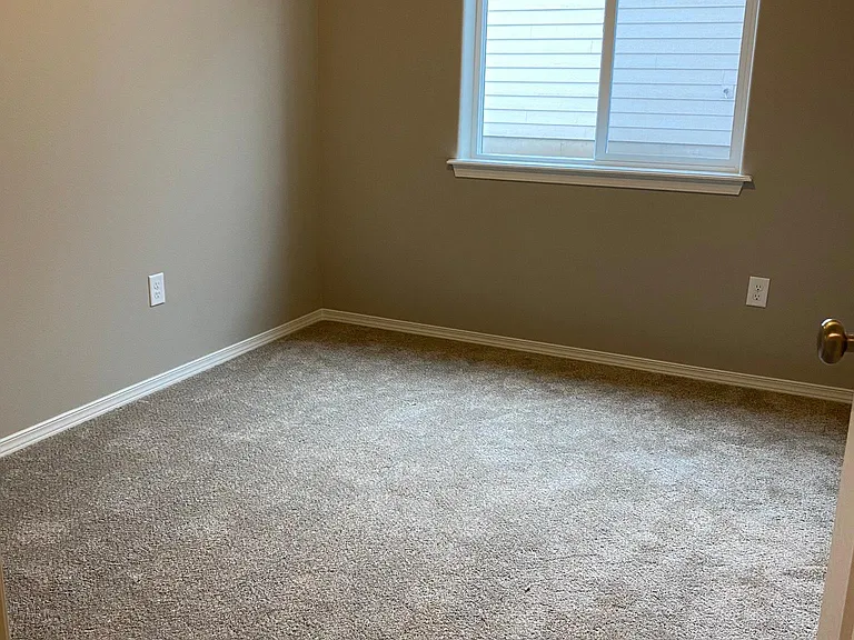 2920 Castle Rock Blvd — Photo 9