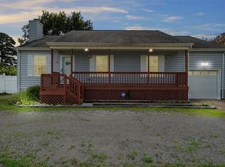 13 Dandy Point Rd, Hampton, VA 23664