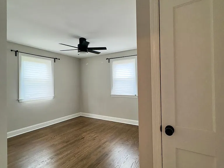 205 Sipple Ave — Photo 15
