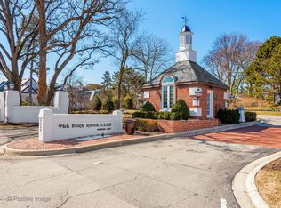 1403 Burr Ridge Club Dr, Burr Ridge, IL 60527