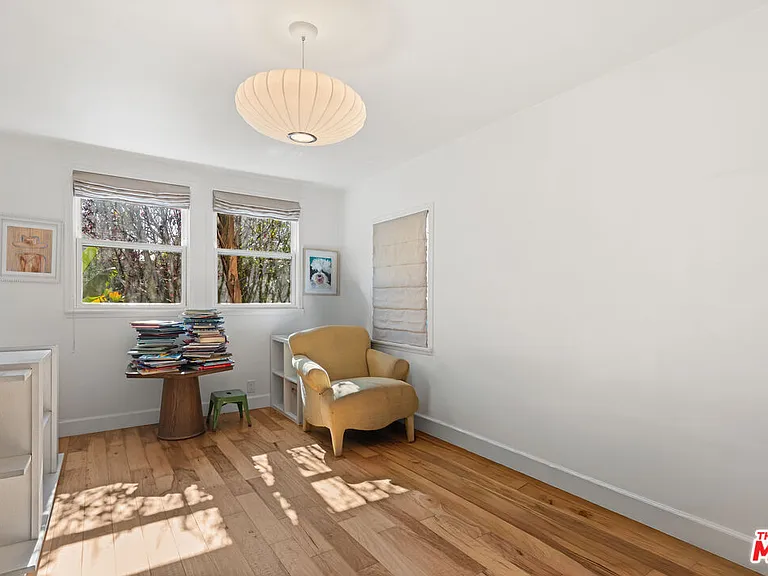 7560 McConnell Ave — Photo 17