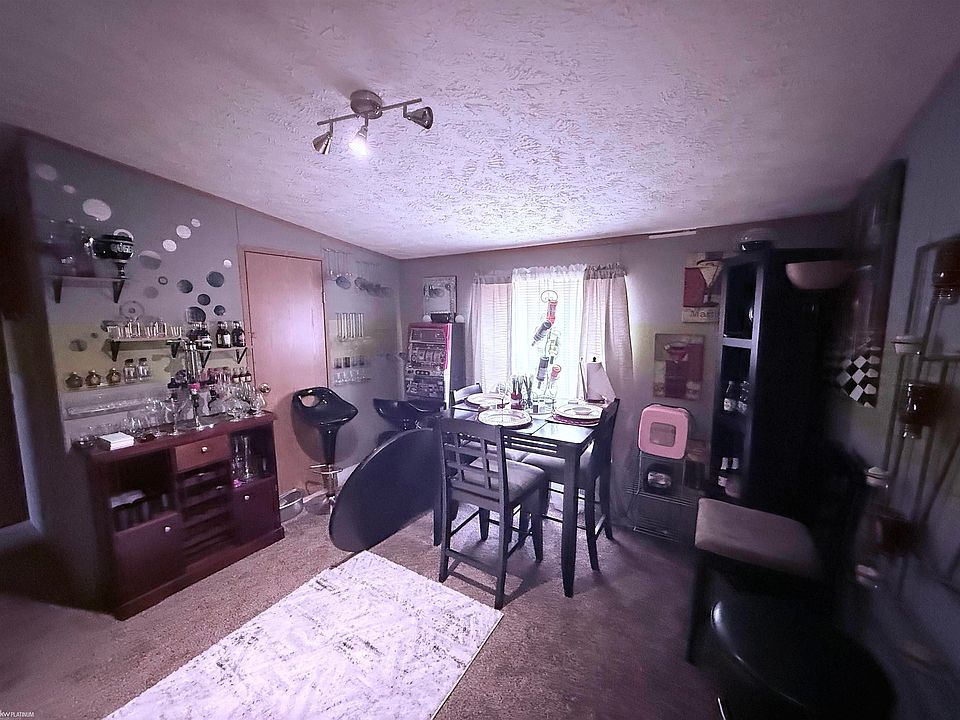 43864 Eureka Dr, photo 13