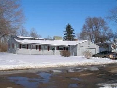 10777 N D Dr, Kendallville, IN, 46755