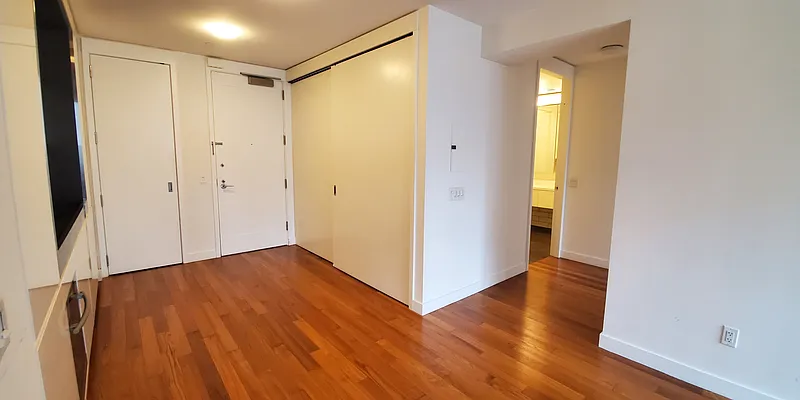 Rented by Corcoran | media 6