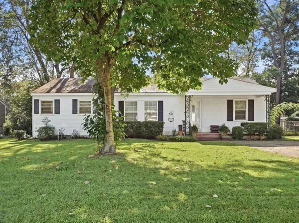 104 N Ingleside Dr, Albany, GA 31707