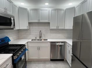 3813 Swann Rd APT 202, Suitland, MD 20746