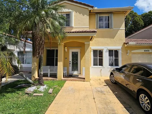 16435 SW 96th Ter, Miami, FL 33196