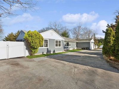 19 Hilltop Drive, Smithtown, NY, 11787