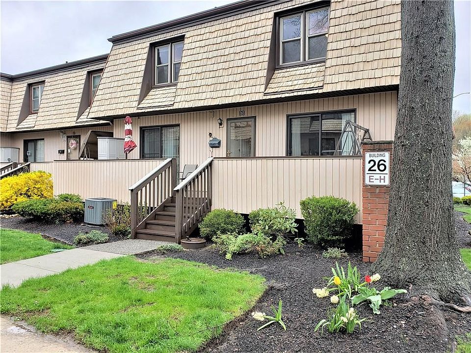 1st image of 26 Heritage Drive #E