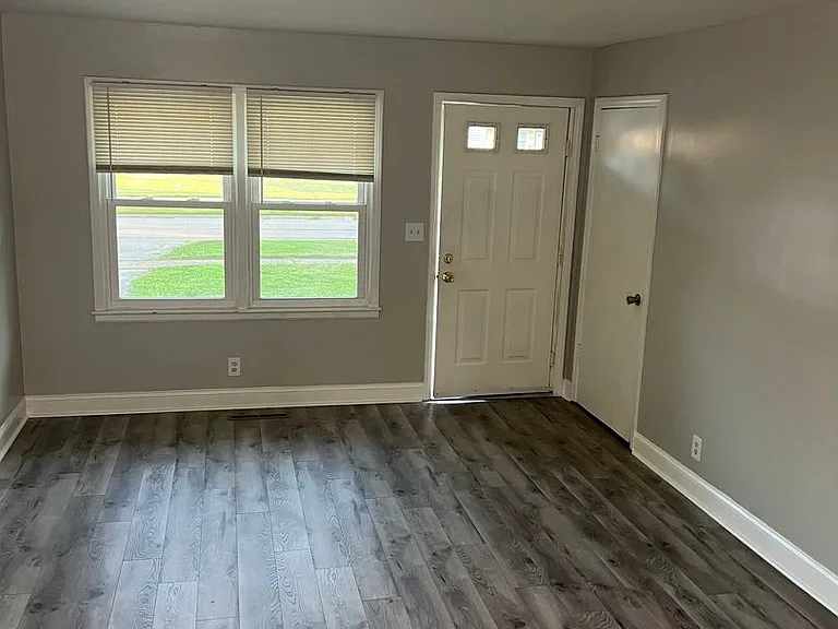 5211 Broadmoor Blvd — Photo 6