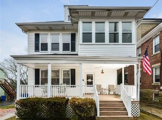10 Russell Ave, Newport, RI 02840