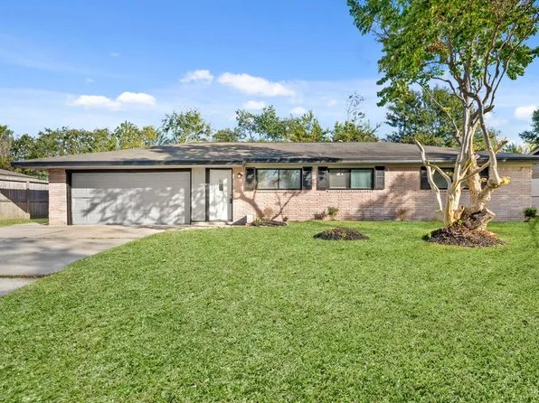 2808 28th Ave N, Texas City, TX 77590