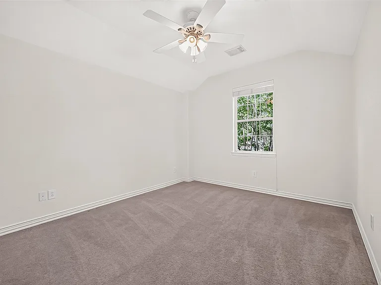18 Petal Park Pl — Photo 37